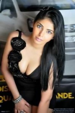 escort Ritika Escorts In Dubai+971568523155